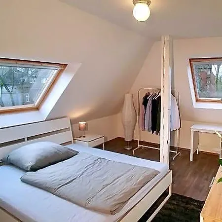 Apartmenthaus In Der Arnoldstrasse 아파트 보훔