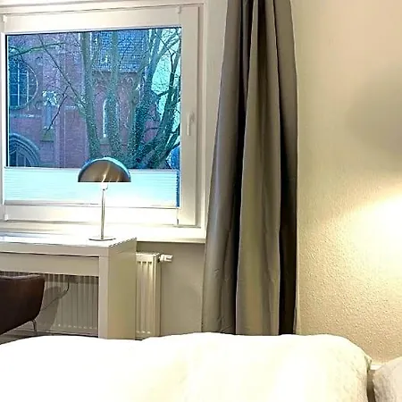 Apartmenthaus In Der Arnoldstrasse 아파트 *